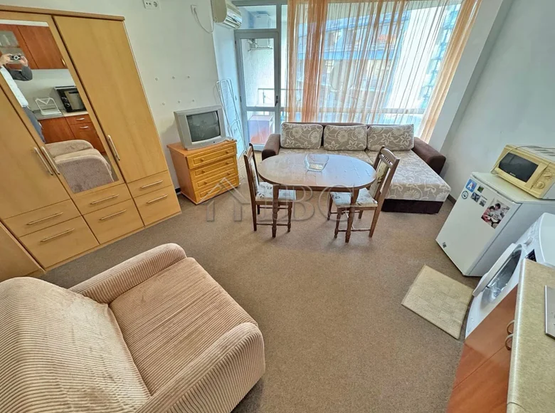 Квартира 1 комната 35 м² Несебр, Болгария