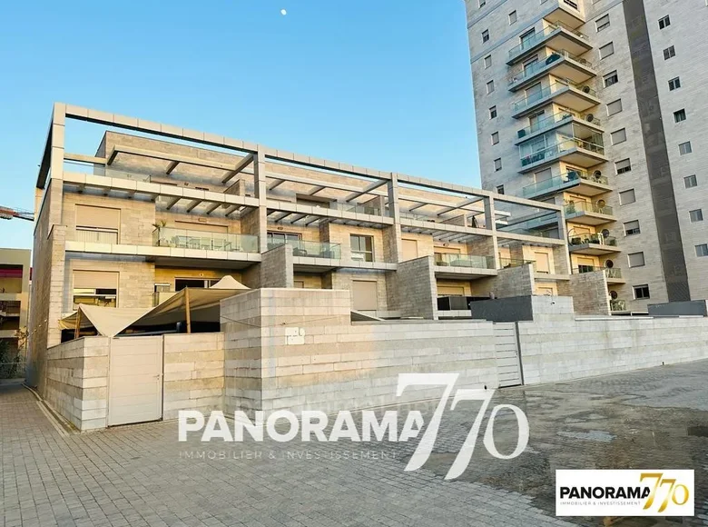 Apartamento 4 habitaciones 90 m² en Asdod, Israel