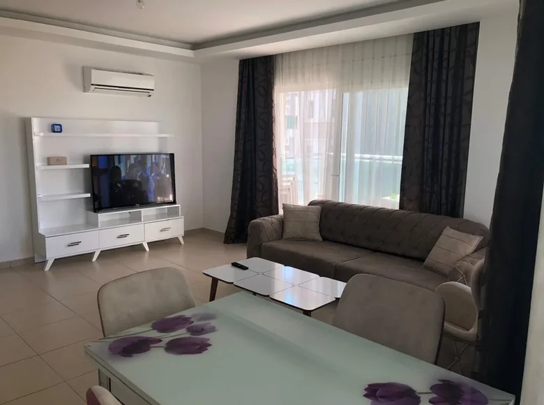 2 bedroom apartment 101 m² Alanya, Turkey