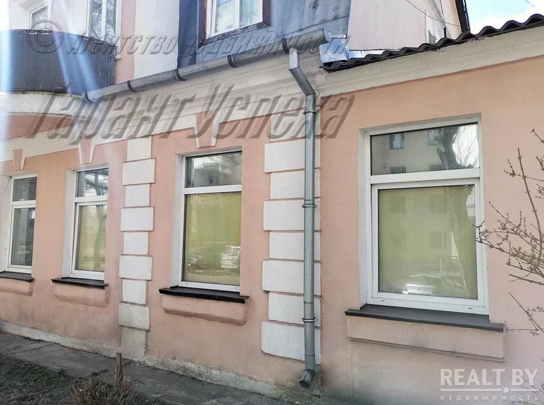 Office 71 m² in Muchaviecki sielski Saviet, Belarus