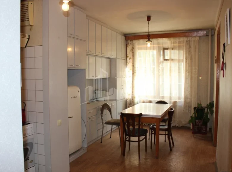 Mieszkanie 4 pokoi 167 m² Tbilisi, Gruzja