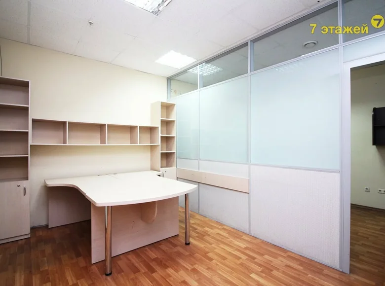 Büro 33 m² Minsk, Belarus