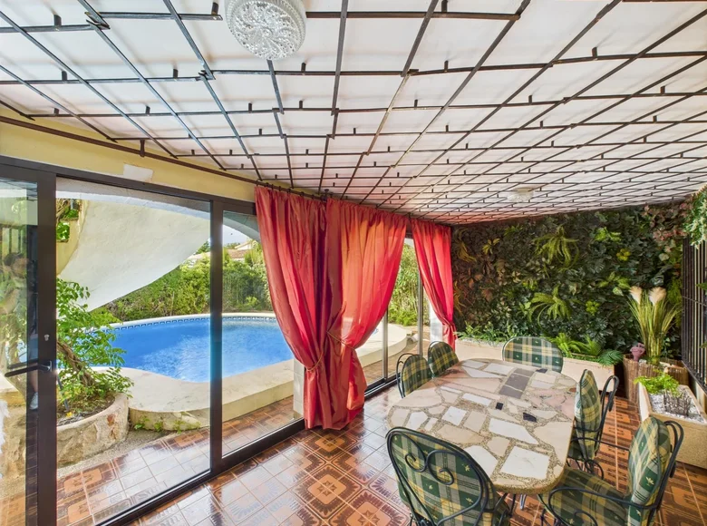 Villa 4 chambres 270 m² Denia, Espagne