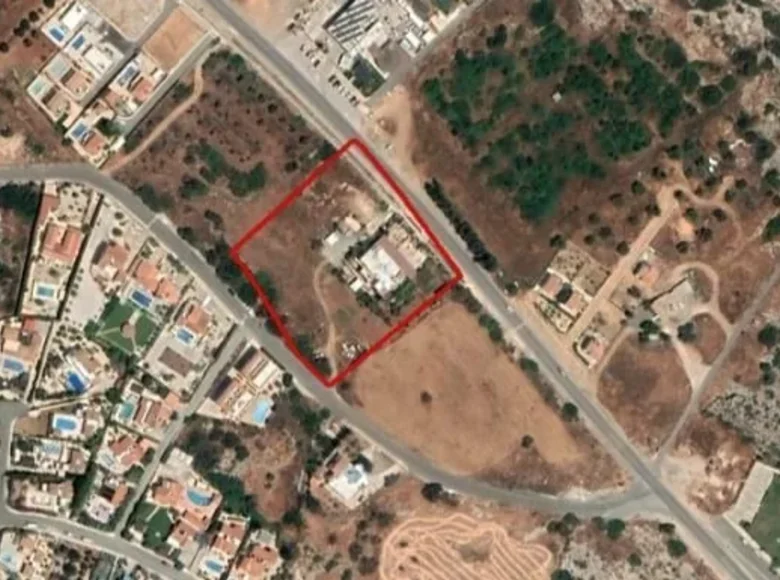 Atterrir  Péyia, Chypre