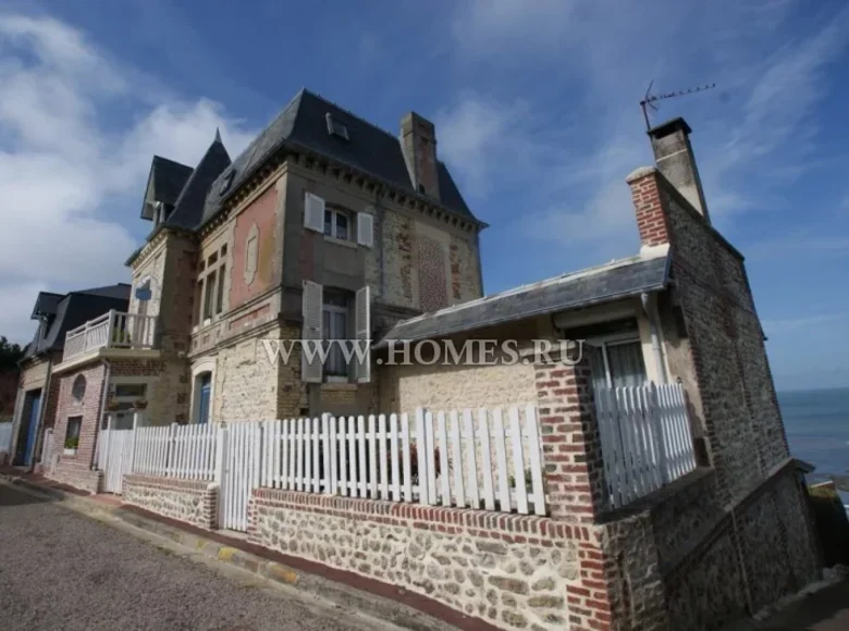 Villa de 7 dormitorios 290 m² Tranzault, Francia
