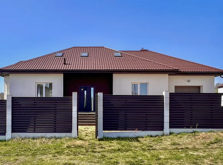 Haus 230 m² Anopal, Belarus