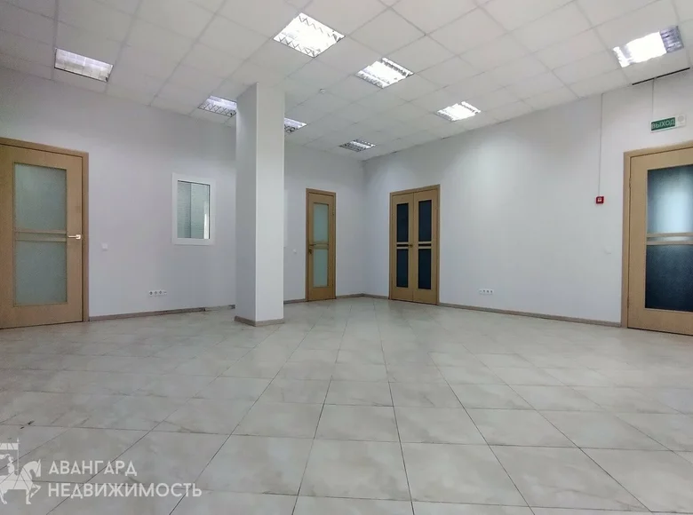 Boutique 85 m² à Minsk, Bélarus