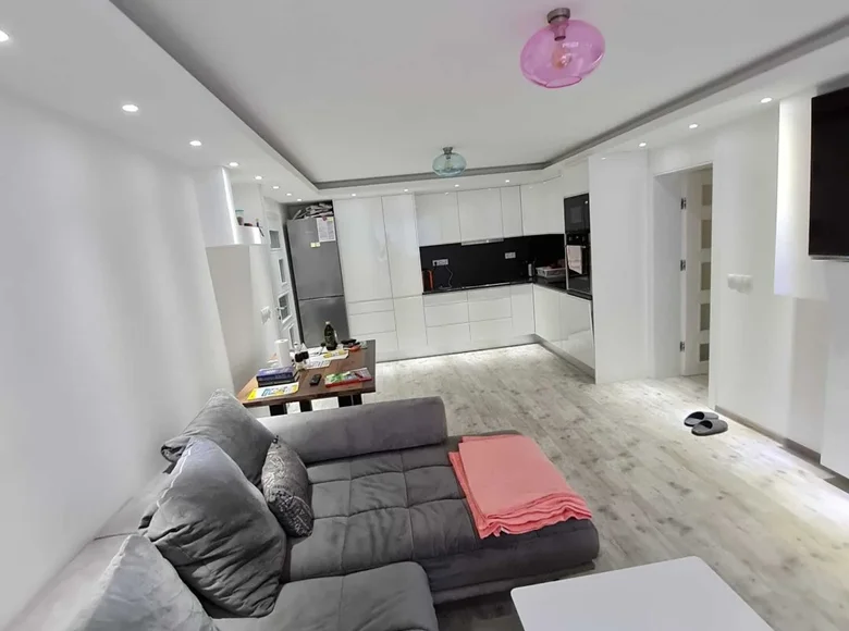 Mieszkanie 4 pokoi  Austria, Austria