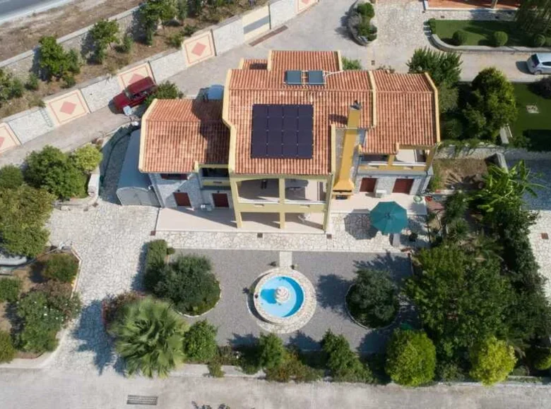 4-Schlafzimmer-Villa 340 m² Plataria, Griechenland