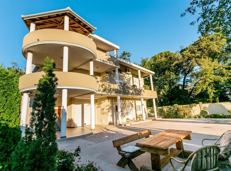 Dom 380 m² Podi, Czarnogóra