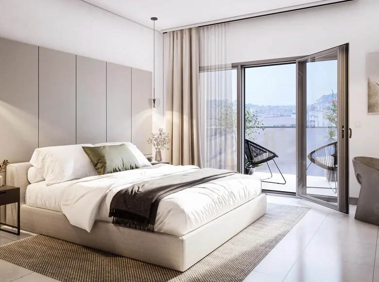 Mieszkanie 4 pokoi 82 m² Nicea, Francja