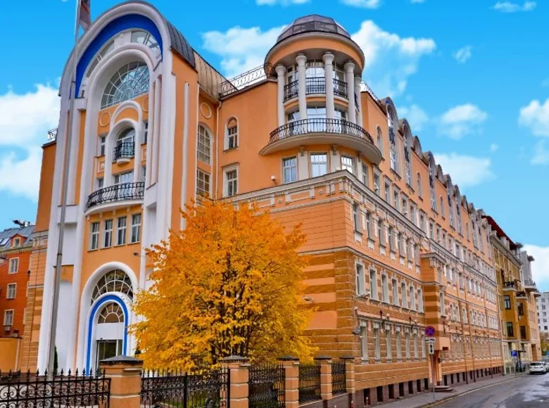 Office 6 313 m² in Moscow, Russia