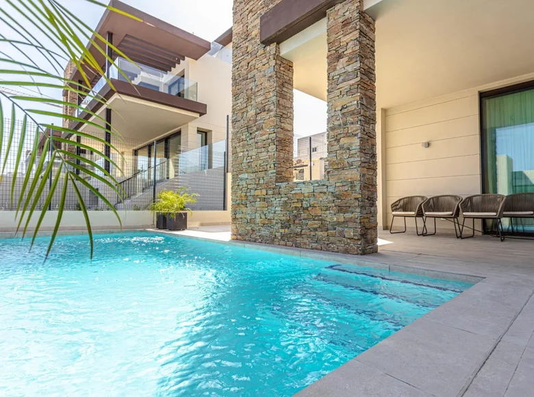 Dom 5 pokojów  Benahavis, Hiszpania