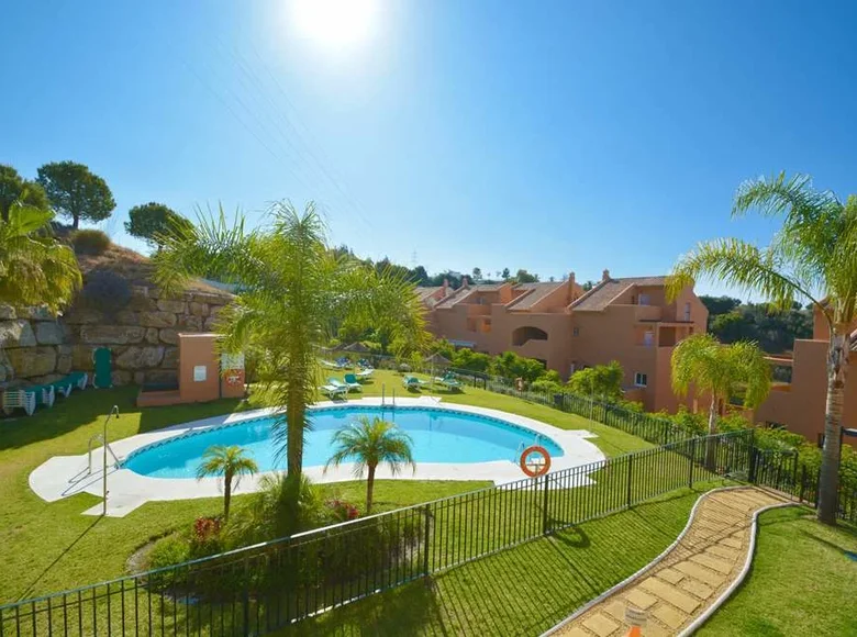 Mieszkanie 3 pokoi 124 m² Marbella, Hiszpania