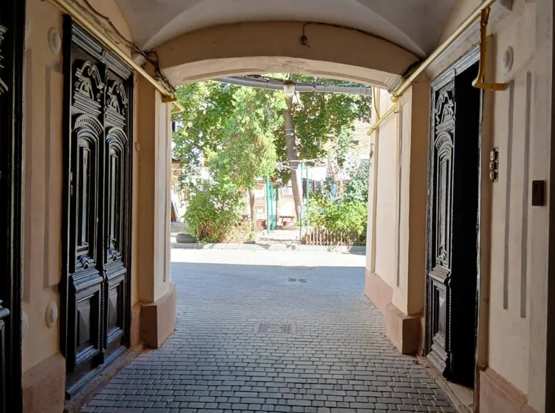 2 room apartment 55 m² Odesa, Ukraine