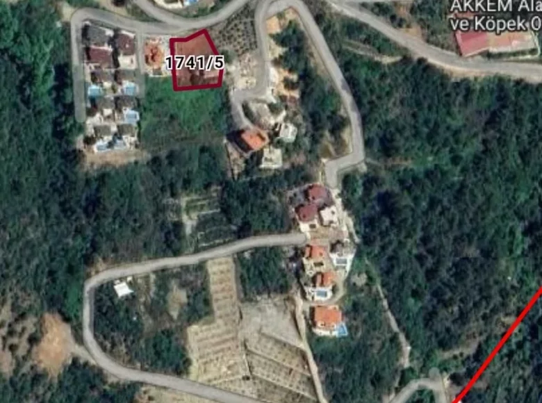 Land 1 176 m² in Alanya, Turkey