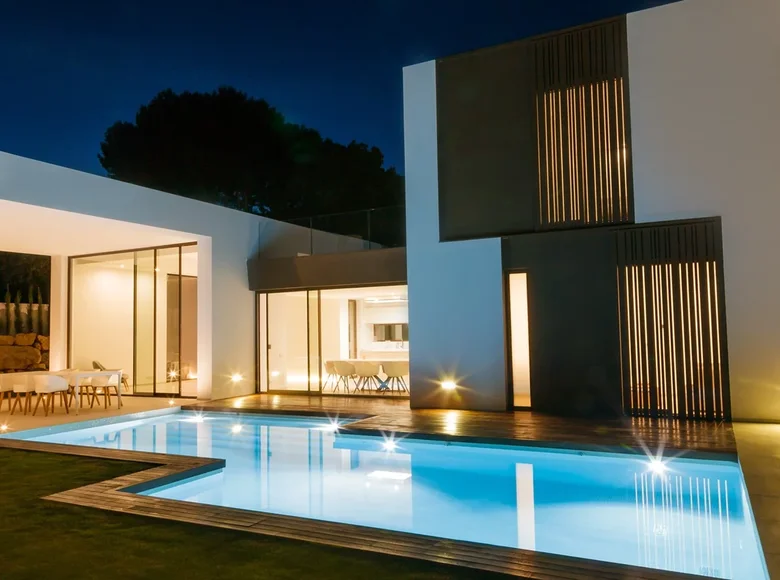 4 bedroom Villa 340 m² Abadin, Spain