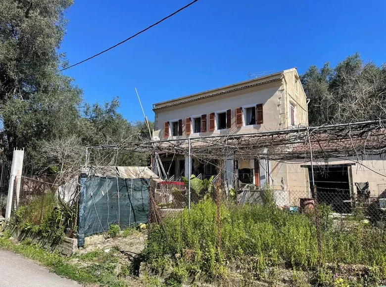 Villa de tres dormitorios 150 m² Kornata, Grecia