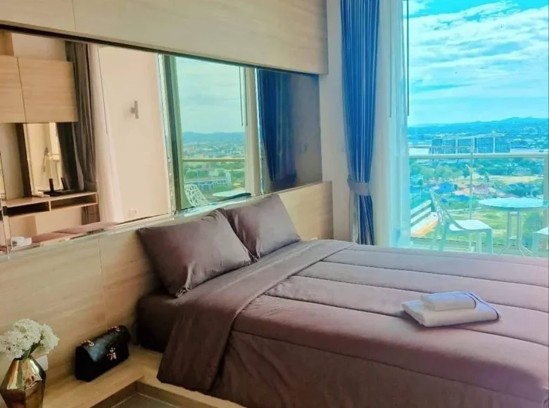 Studio apartment 32 m² Na Kluea, Thailand