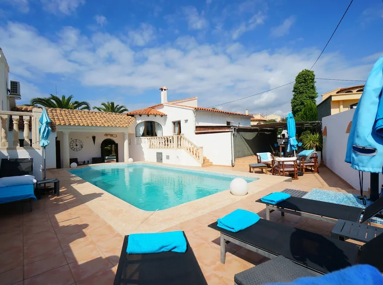 Willa 3 pokoi 196 m² Abadin, Hiszpania