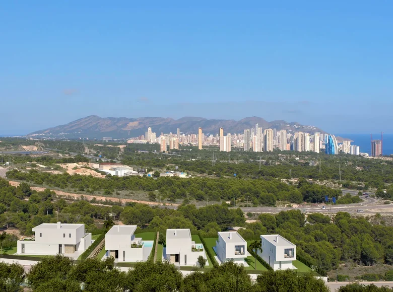 Residential complex Essential House