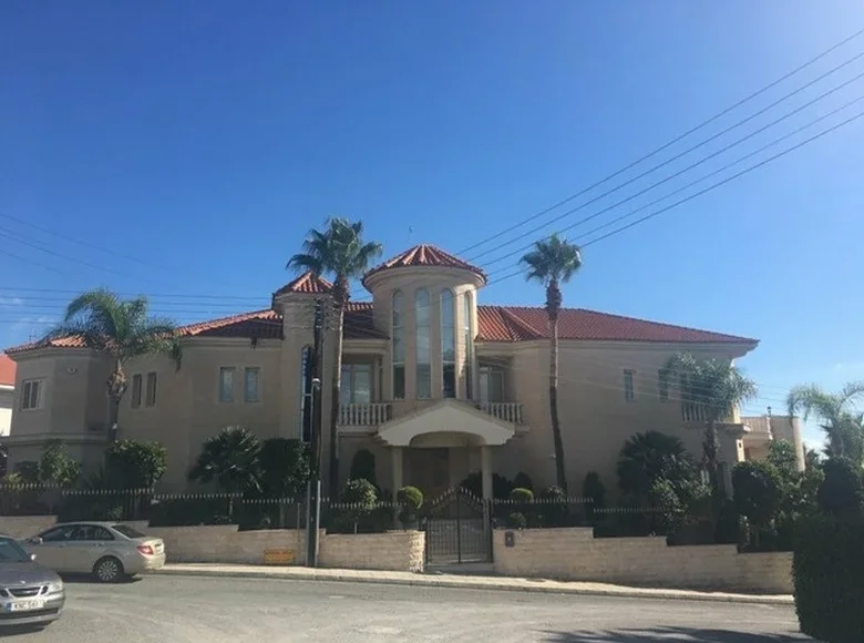 Casa 8 habitaciones 960 m² Limassol District, Chipre