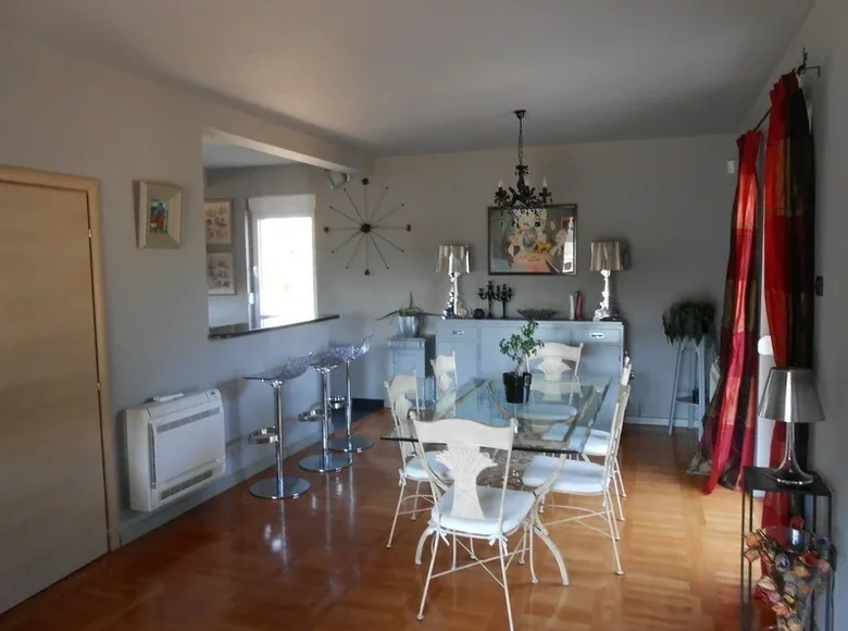 Dom 6 pokojów 160 m² Podgorica, Czarnogóra