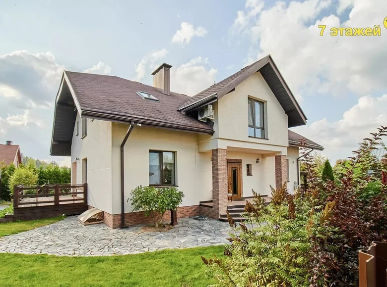 Maison 370 m² Astrashitskagaradokski rural council, Bélarus