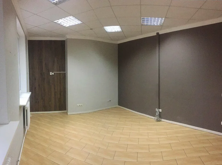 Büro 6 zimmer 115 m² in Minsk, Belarus