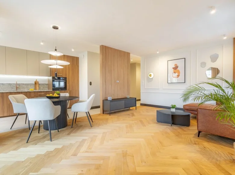3 room apartment 83 m² Warsaw, Poland