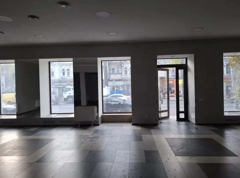 Коммерческое помещение 185 м² в Одессе, Украина
