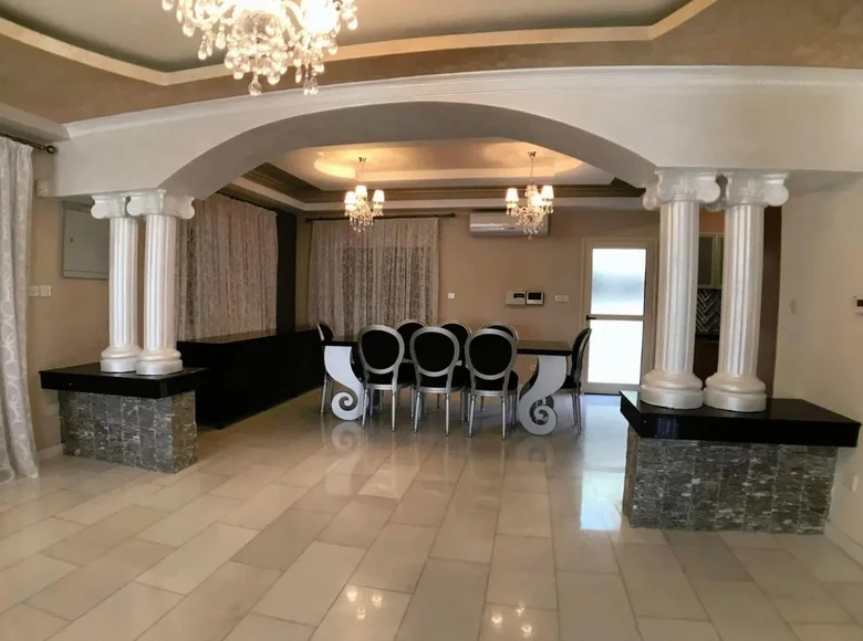 Mieszkanie 6 pokojów 432 m² Jermasoja, Cypr