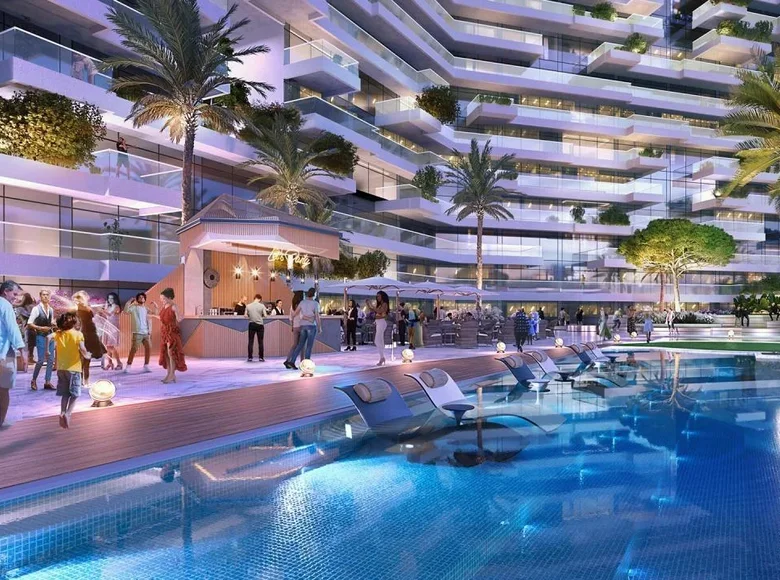 Квартира 3 комнаты 121 м² Дубай, ОАЭ