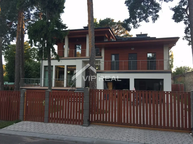 Дом 5 комнат 440 м² Юрмала, Латвия