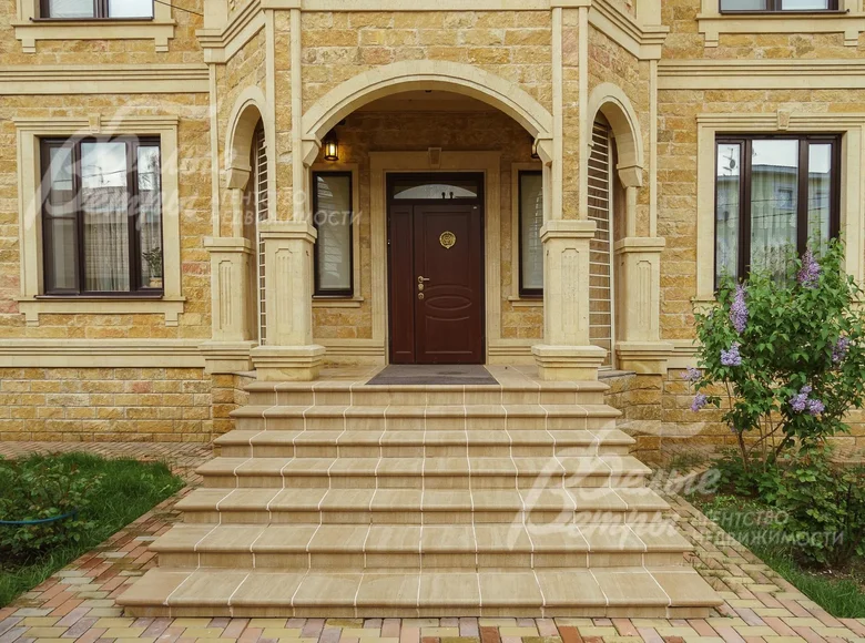 Dom 8 pokojów 447 m² Kommunarka, Rosja