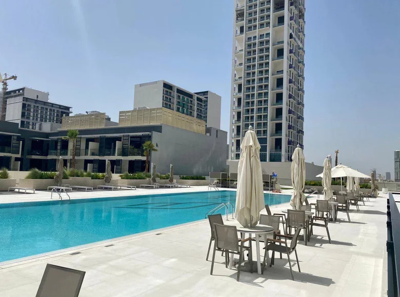 Mieszkanie 2 pokoi 64 m² Dubaj, Emiraty Arabskie