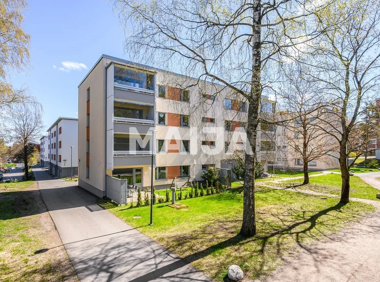 4 bedroom apartment 114 m² Helsinki sub-region, Finland