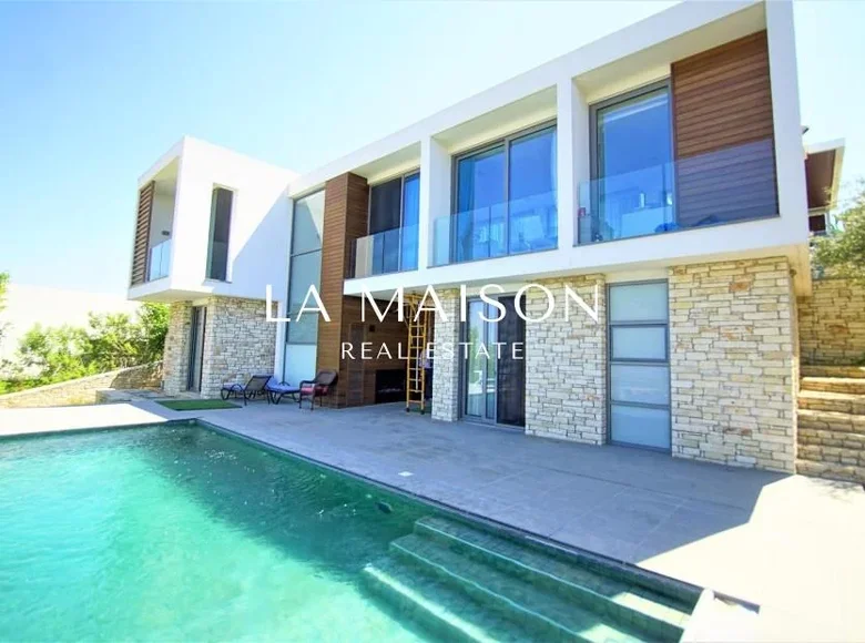 Dom 4 pokoi 200 m² Dystrykt Pafos, Cypr