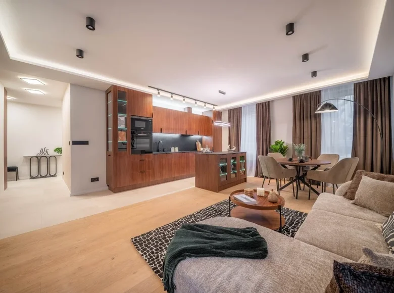 5 room apartment 108 m² Warsaw, Poland