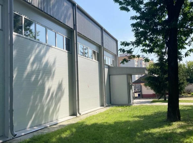 Магазин 972 м² Брест, Беларусь