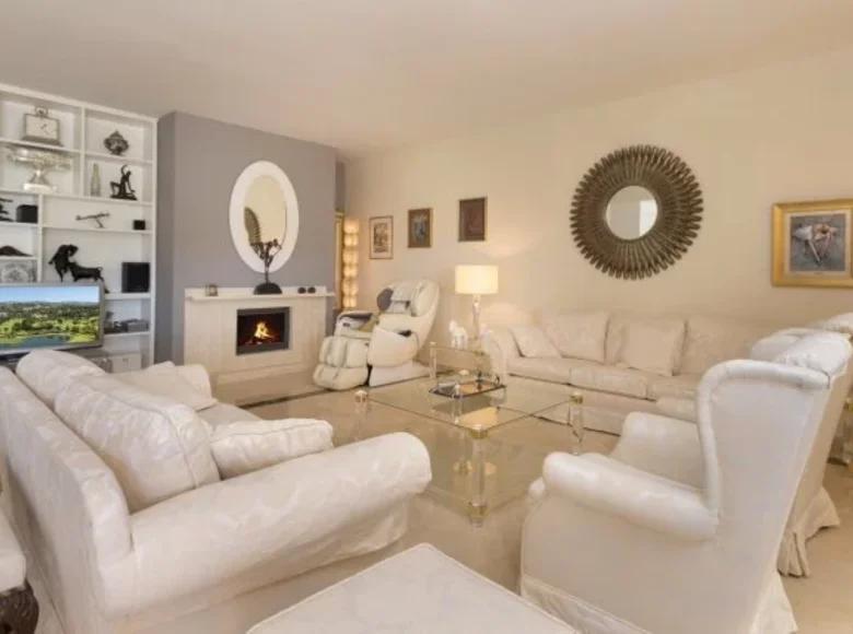 4 room apartment for sale in Union HillNovelty Hill, Spain for €