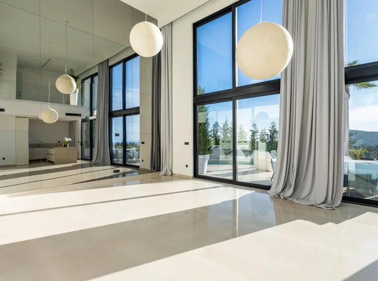 5 bedroom villa 310 m² Opcina Primosten, Croatia