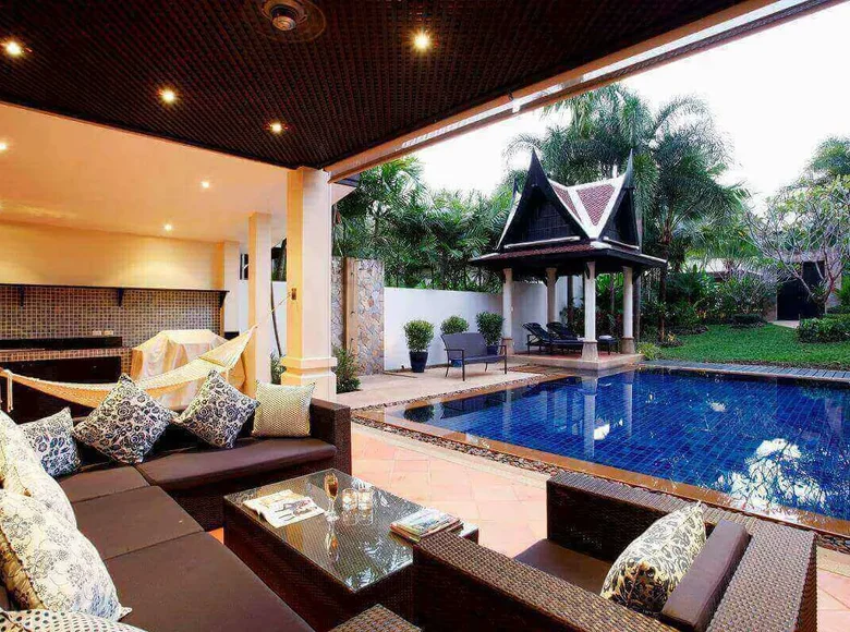 4 bedroom Villa 470 m² Choeng Thale, Thailand
