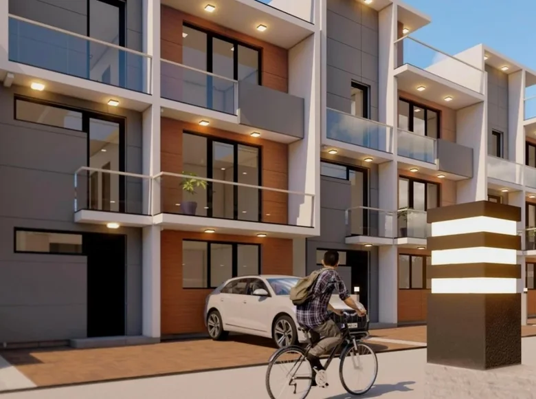 Townhouse 5 bedrooms 316 m² Batumi, Georgia