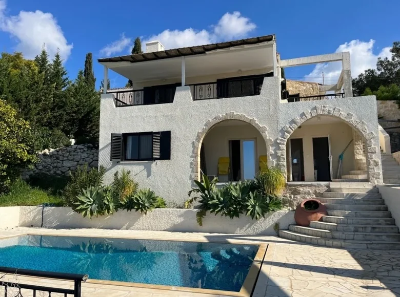3 bedroom house 160 m² Kamares, Cyprus