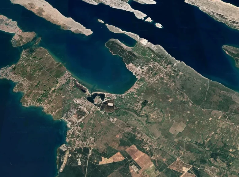Land  Opcina Dezanovac, Croatia