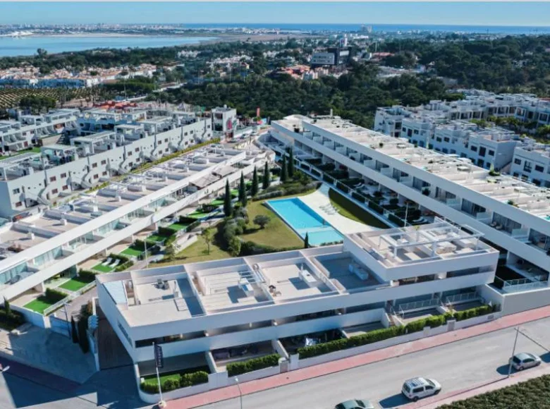 Бунгало 2 спальни 90 м² Торревьеха, Испания