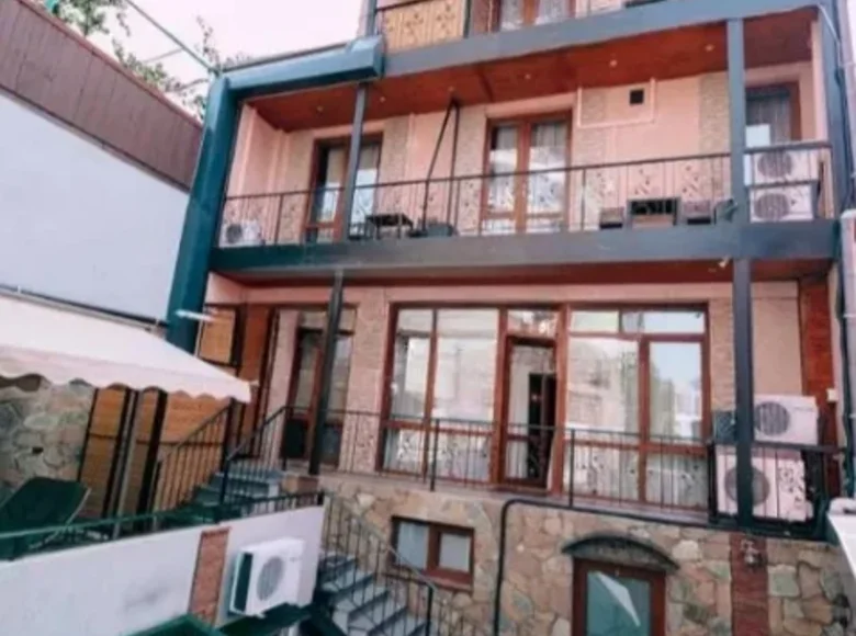 Офис 415 м² Тбилиси, Грузия