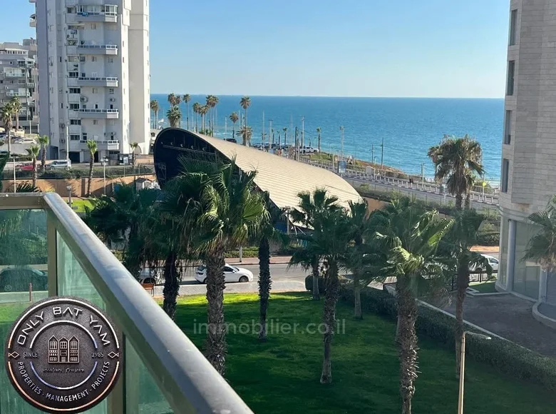 Apartamento 5 habitaciones 117 m² Bat Yam, Israel