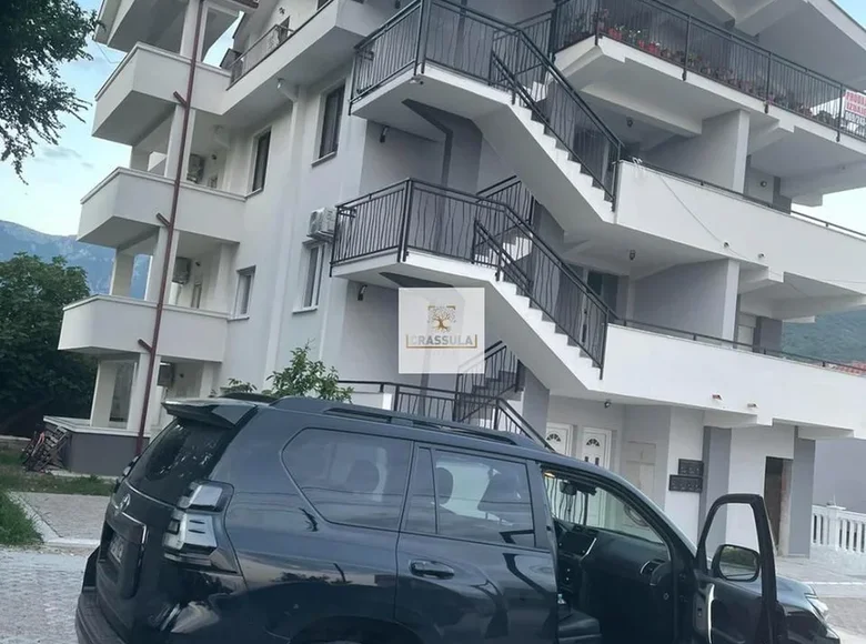 2 bedroom apartment 83 m² Susanj, Montenegro